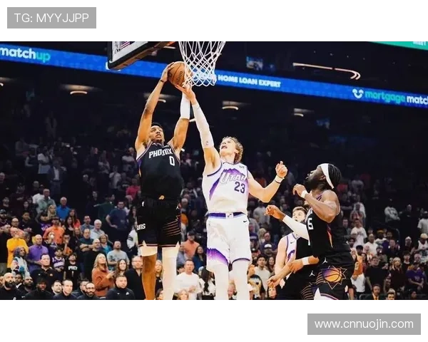 马尔卡宁狂砍51分领衔 爵士逆袭太阳迎来大胜 马尔卡宁狂砍51分领衔 爵士逆袭太阳迎来大胜