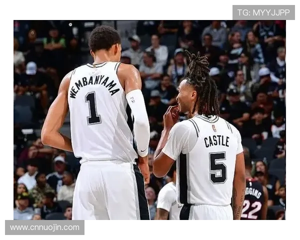 马刺豪取五连胜刷新队史最佳开局全面展现球队强劲全面复兴势头潮